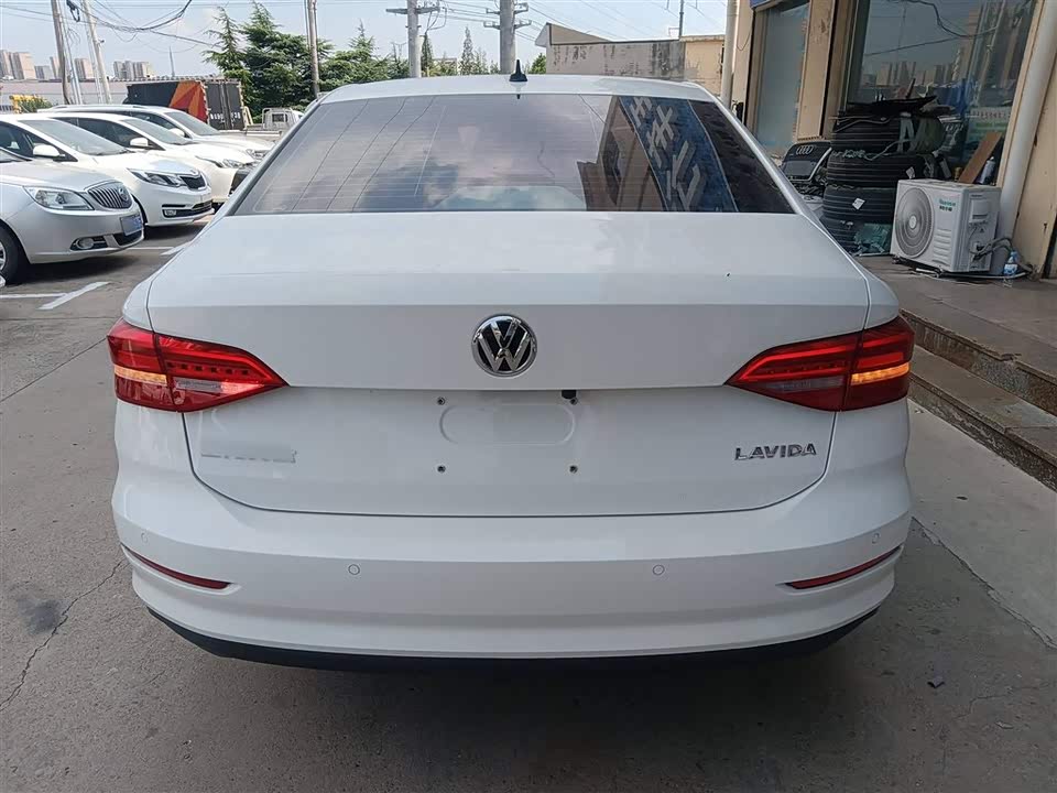 Volkswagen Lavida