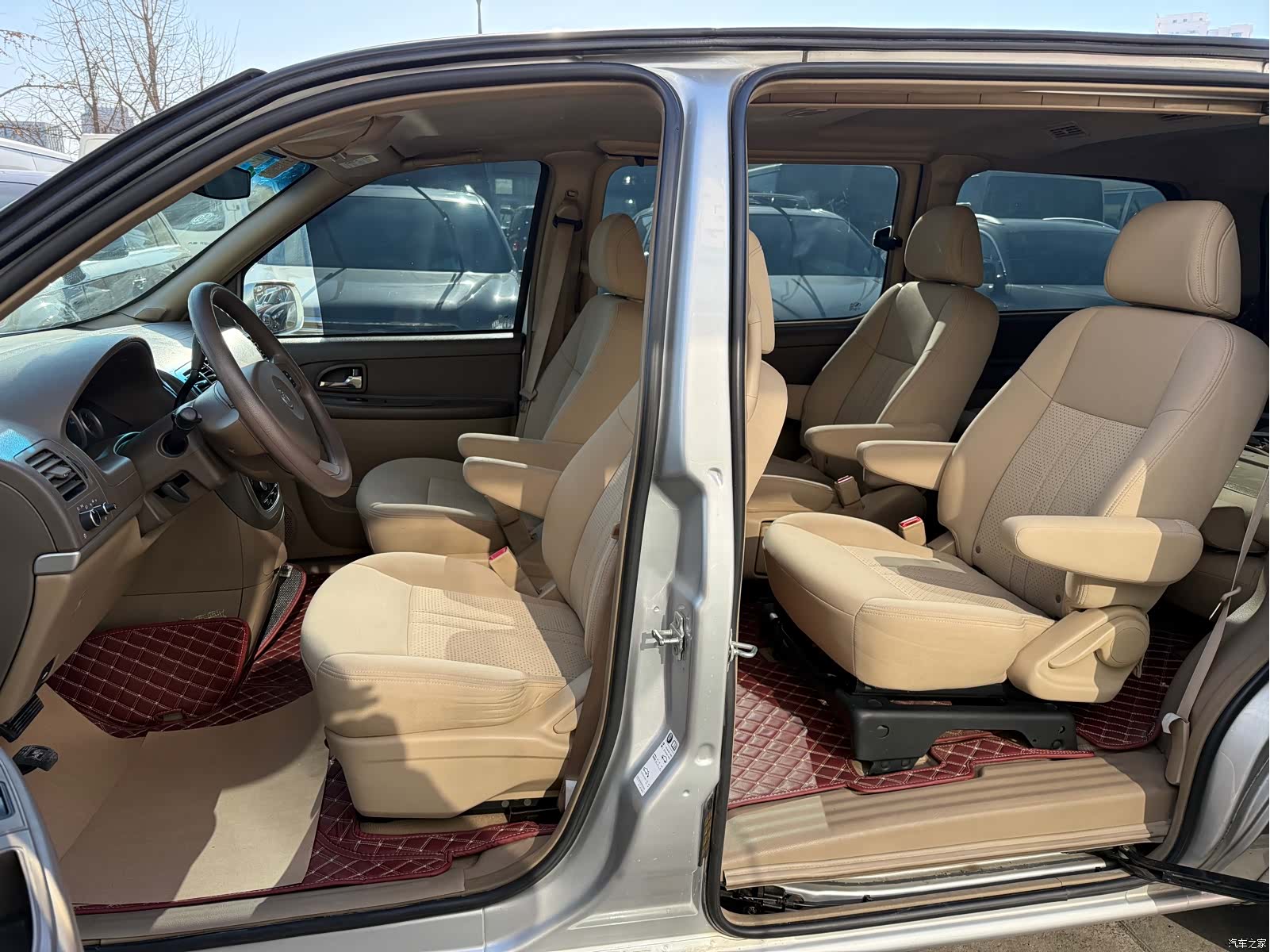 Buick GL8, 2015 14