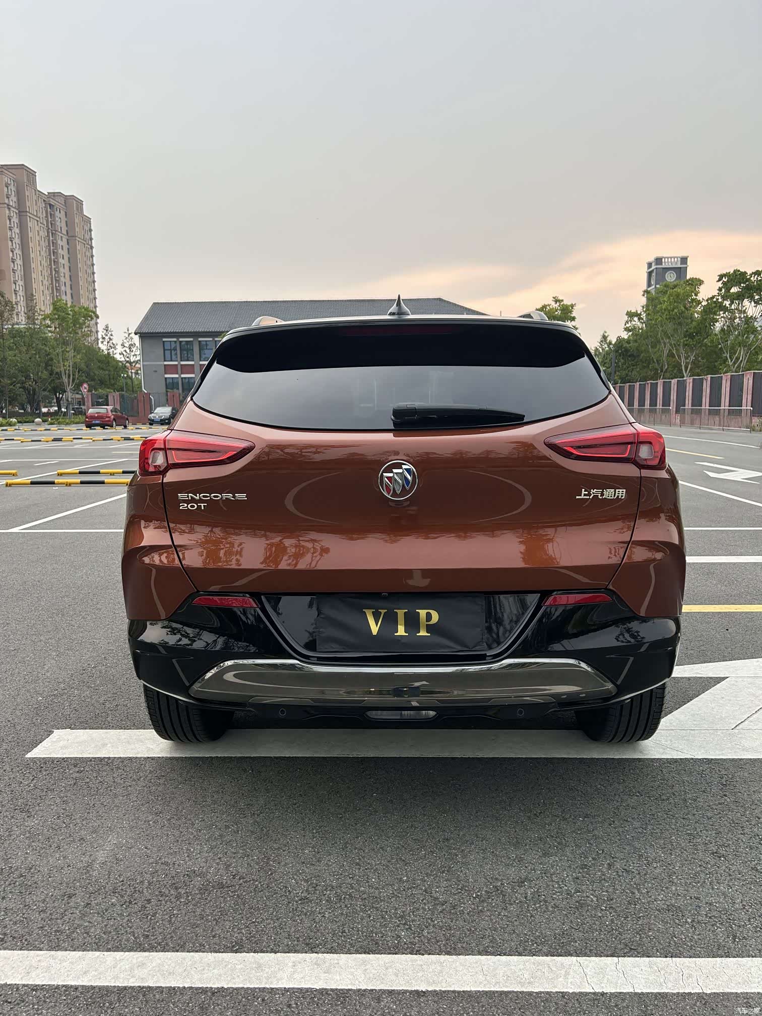Buick Encore, 2020 6