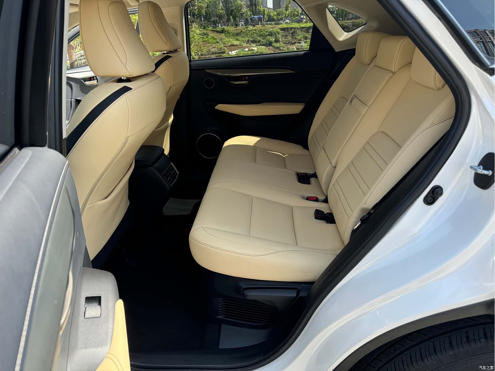 Lexus NX, 2016 7