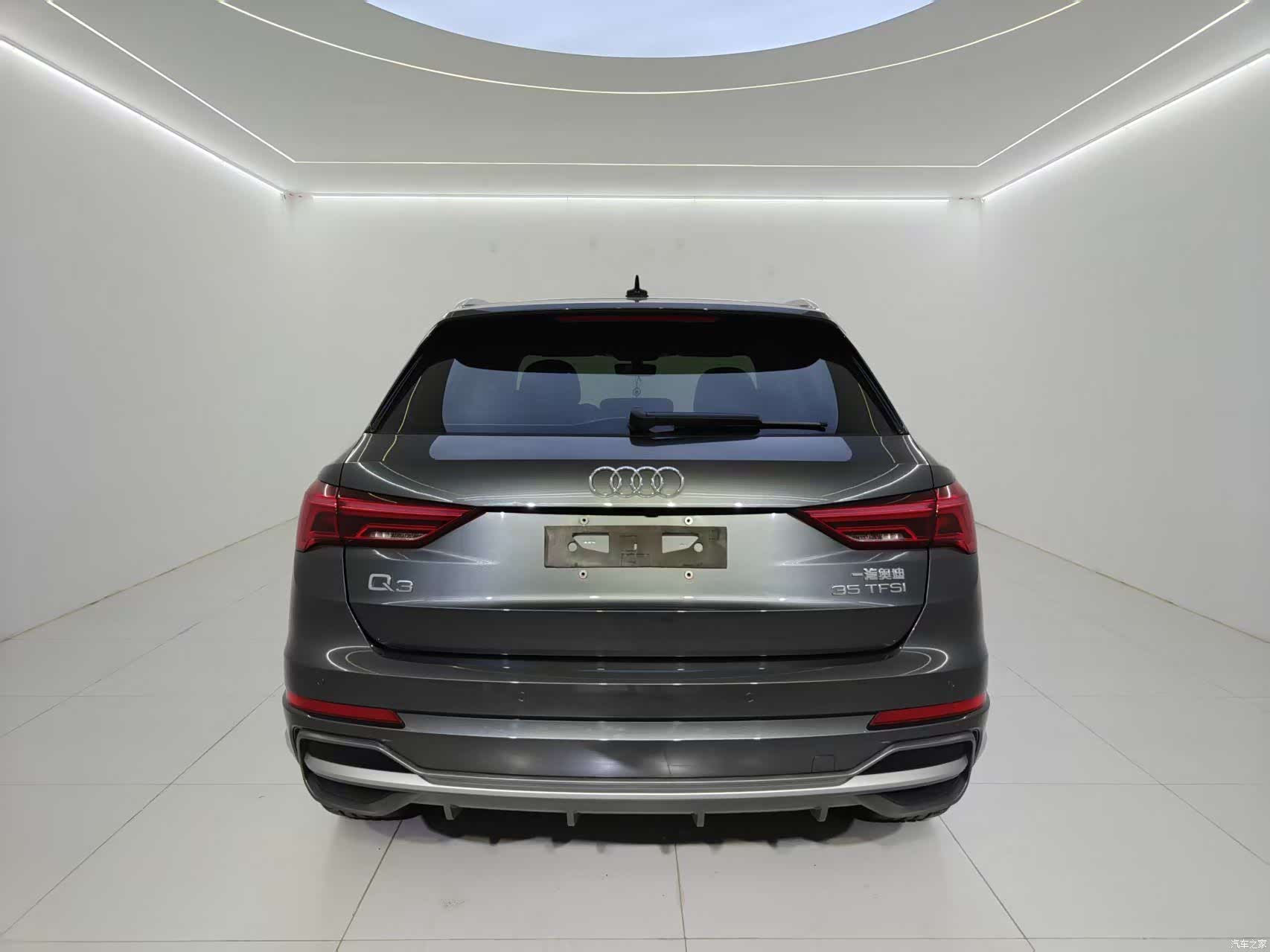 Audi Q3, 2022 все фото