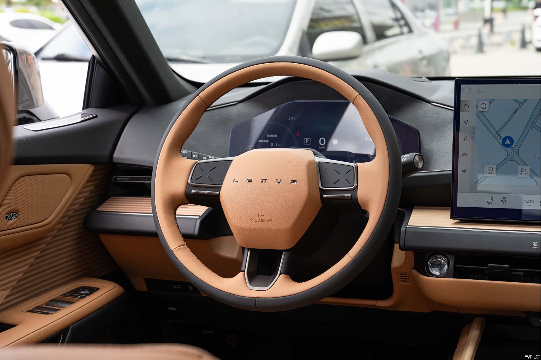 Lexus ES, 2026 14