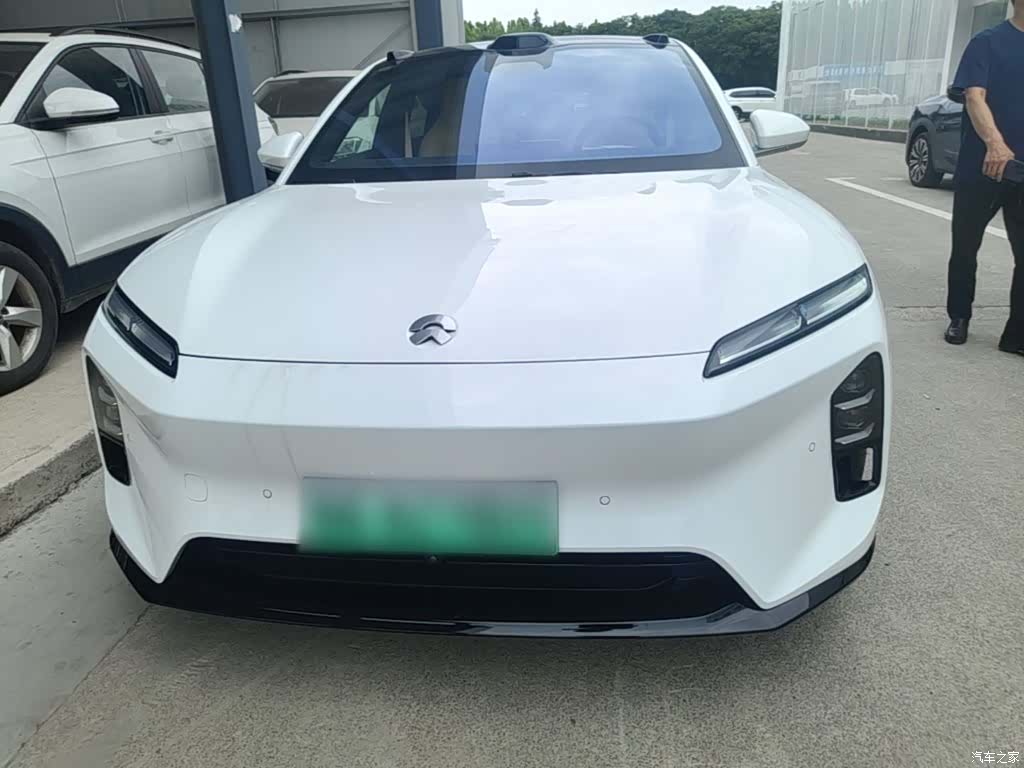 NIO ET5, 2025 3