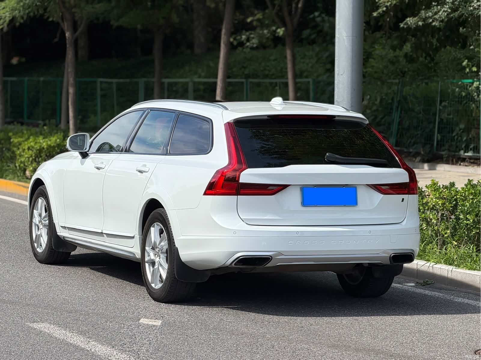 Volvo V90, 2019 4