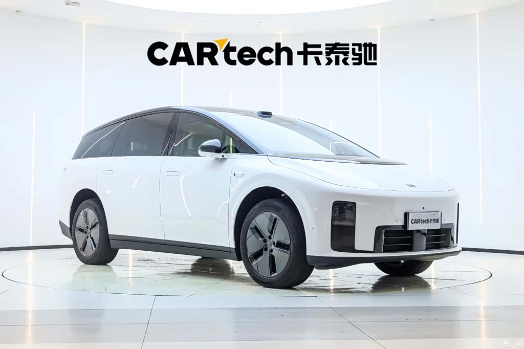 Li Auto i8, 2026 все фото