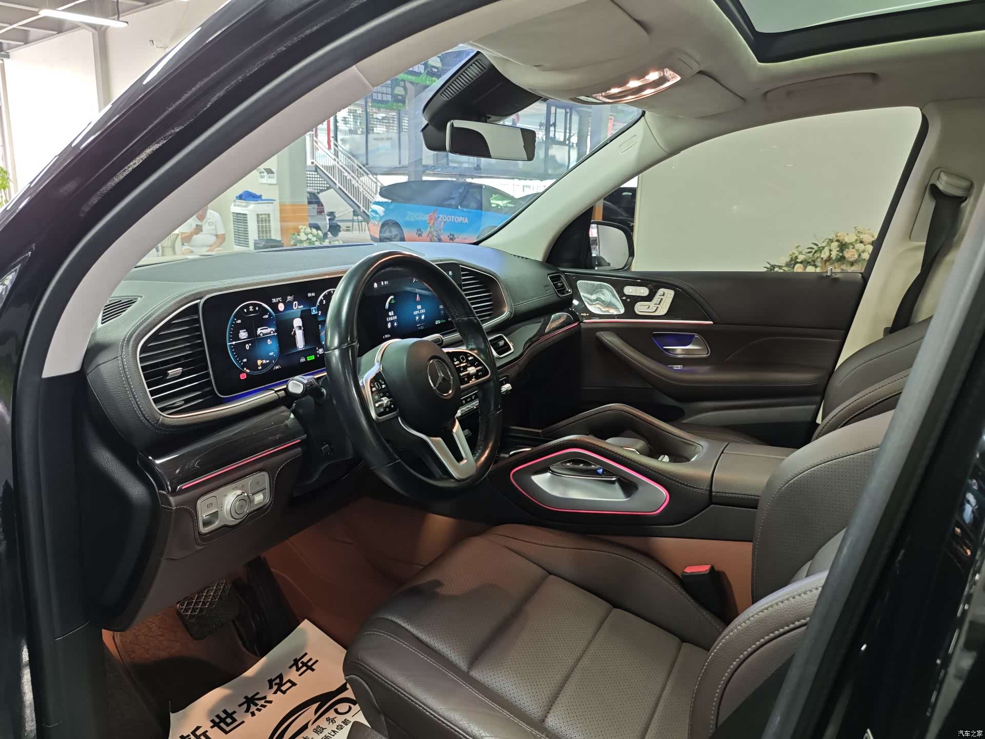 Mercedes-Benz GLS, 2021 4