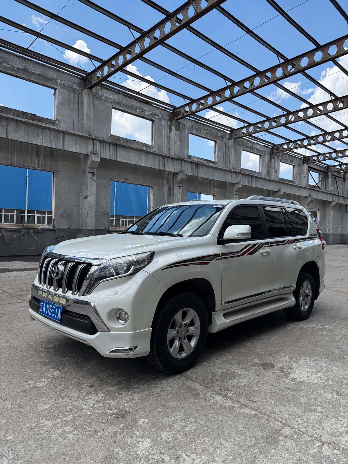 Toyota Prado, 2012 1