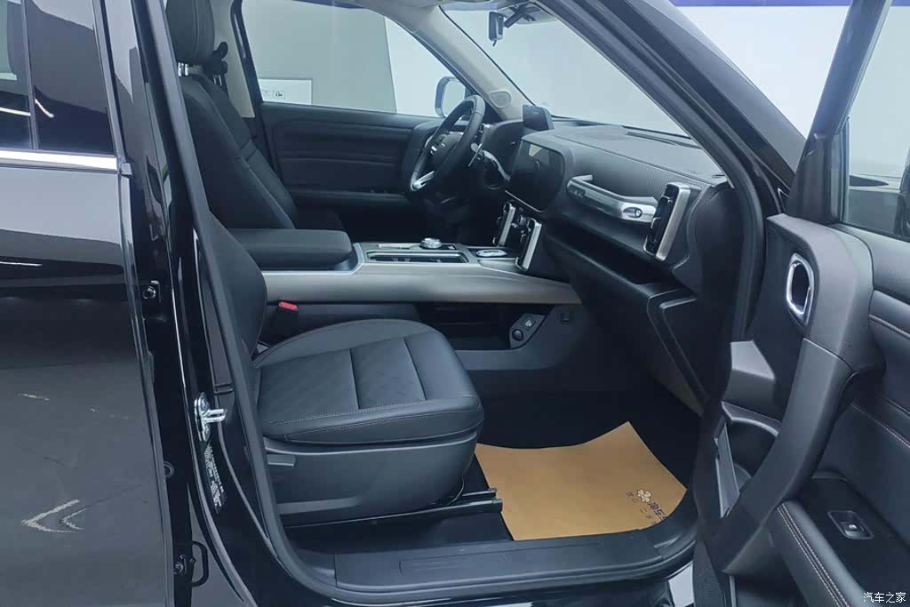 Haval Big Dog, 2024 8