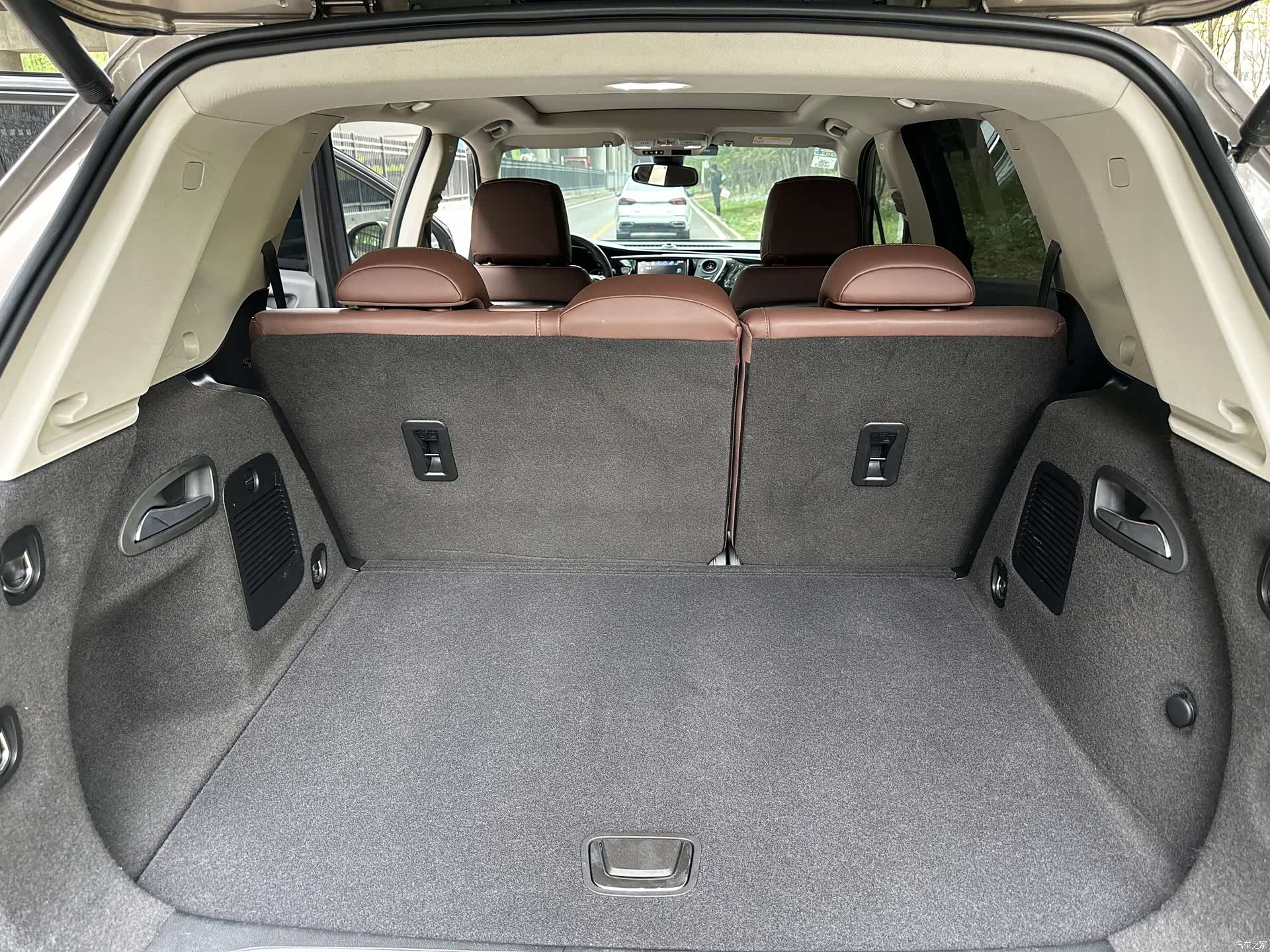 Buick Envision Plus, 2018 9