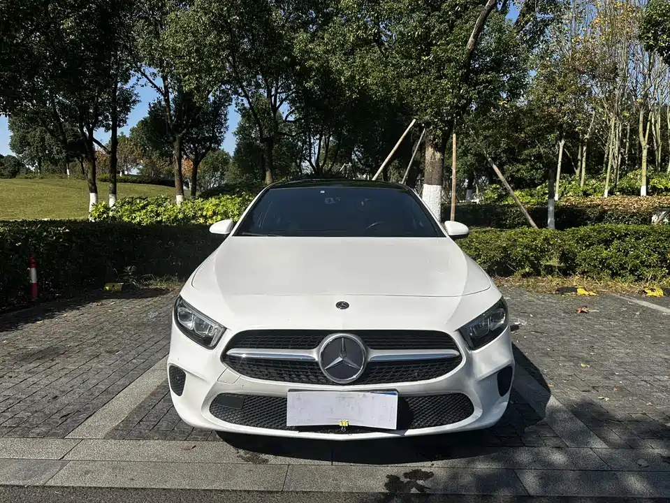 Mercedes-Benz Class A Mercedes-Benz Class A