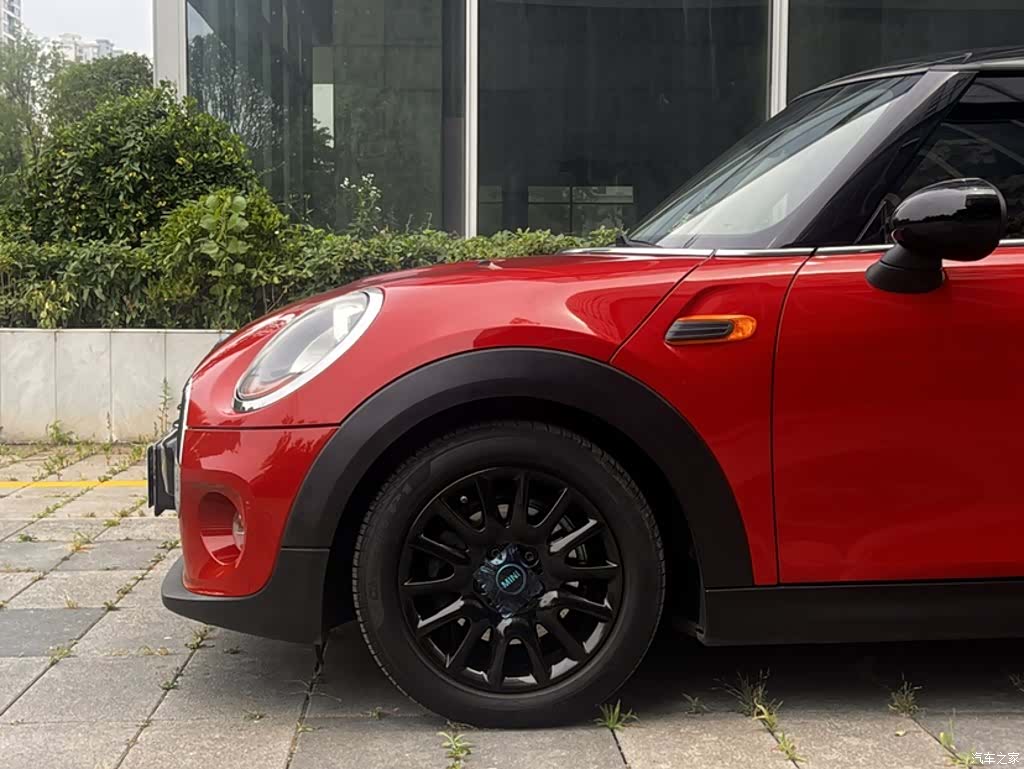 Mini Cooper, 2015 19