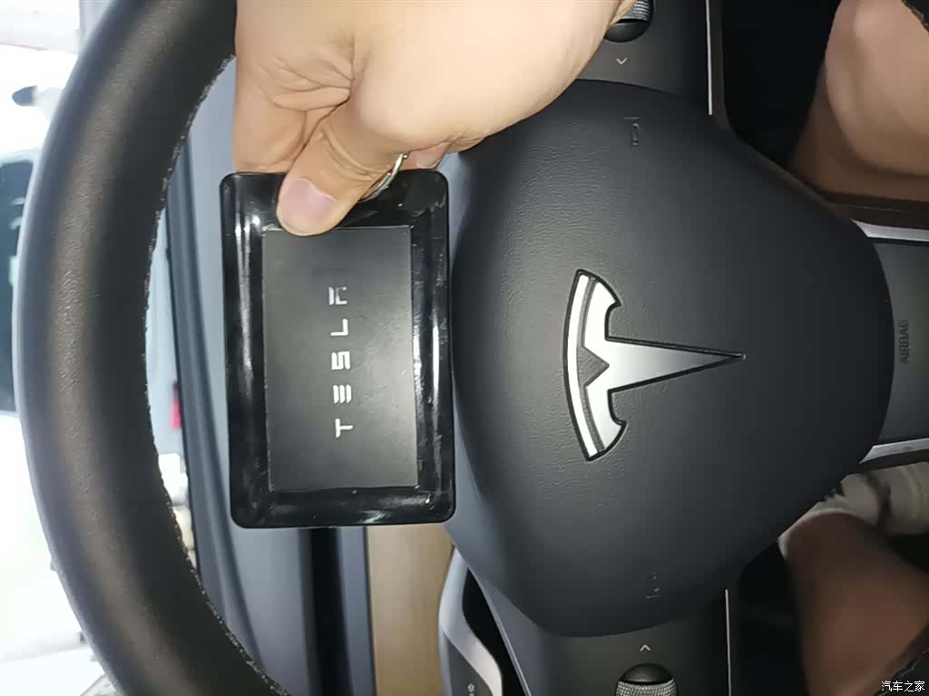 Tesla Model 3, 2021 9