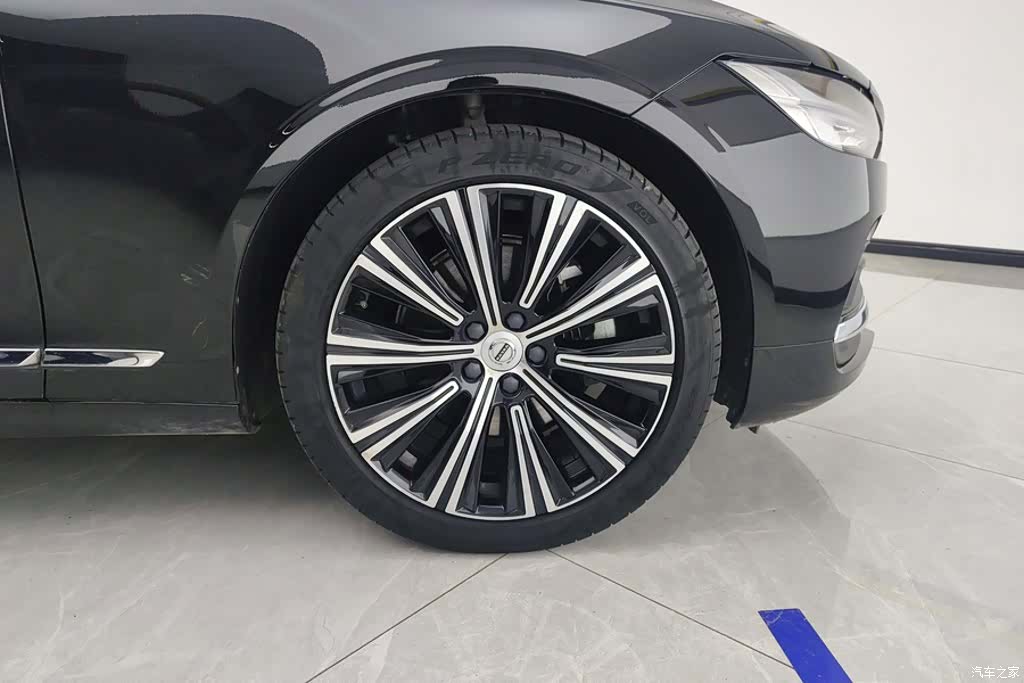 Volvo S90, 2023 6