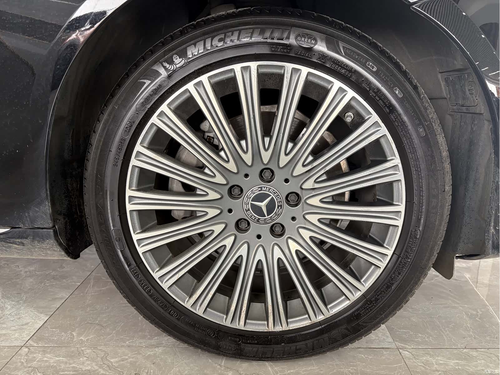 Mercedes-Benz E-Class, 2023 23