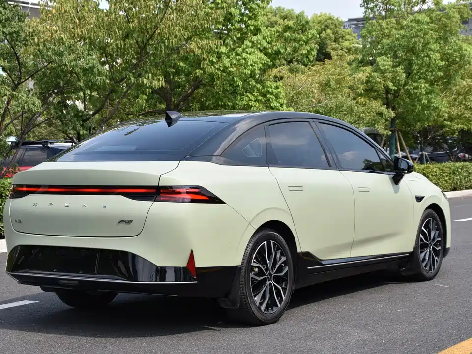 XPENG P5