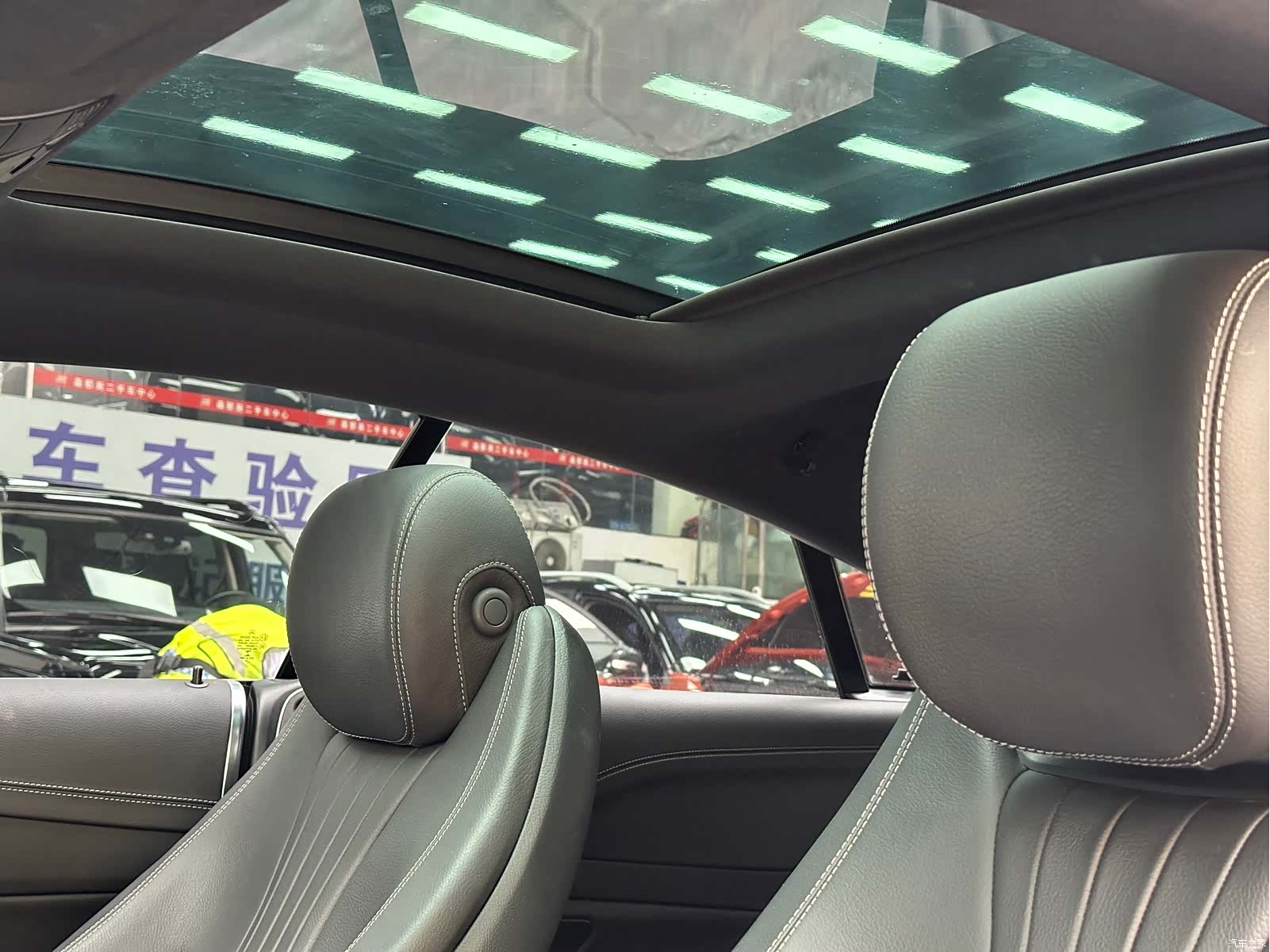 Mercedes-Benz E-Class, 2022 9