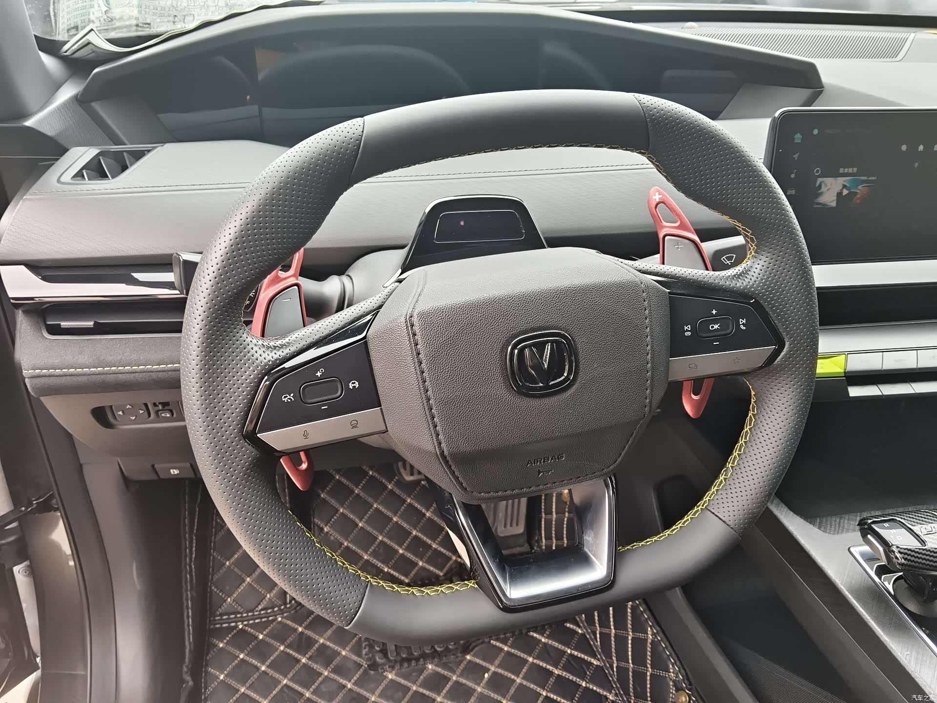 Changan UNI-V, 2022 4