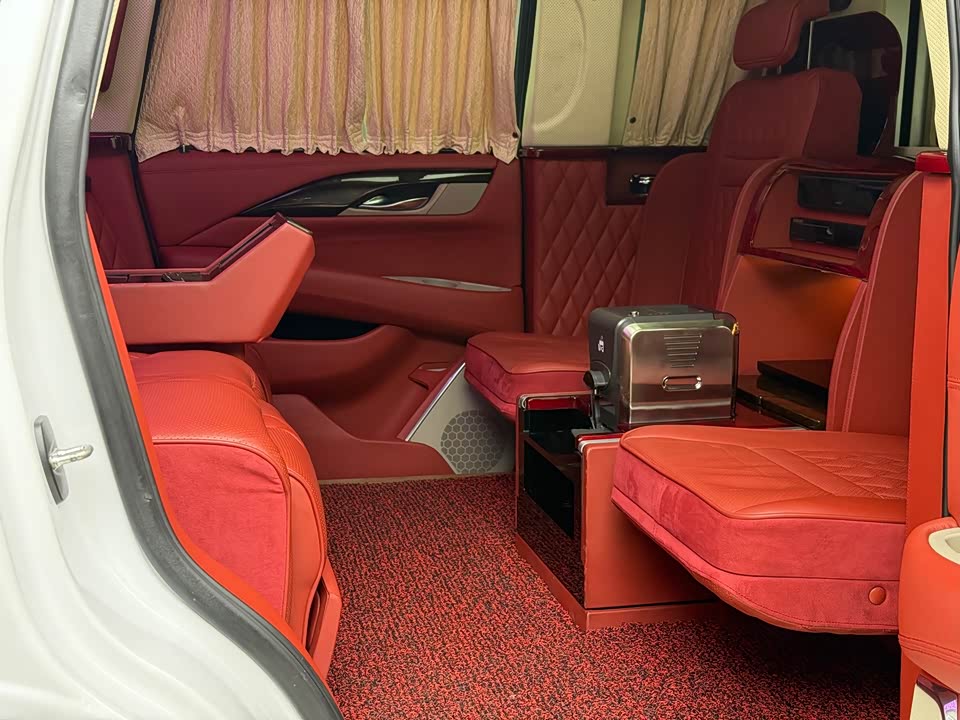 Cadillac Escalade ESCALADE