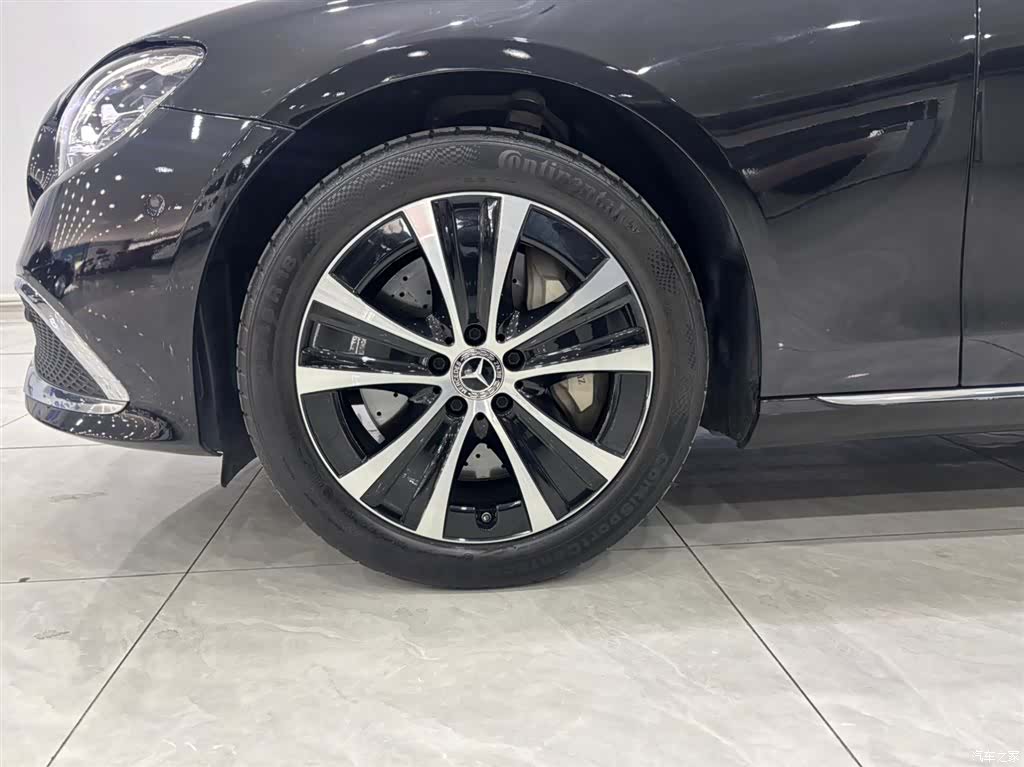 Mercedes-Benz E-Class, 2022 12