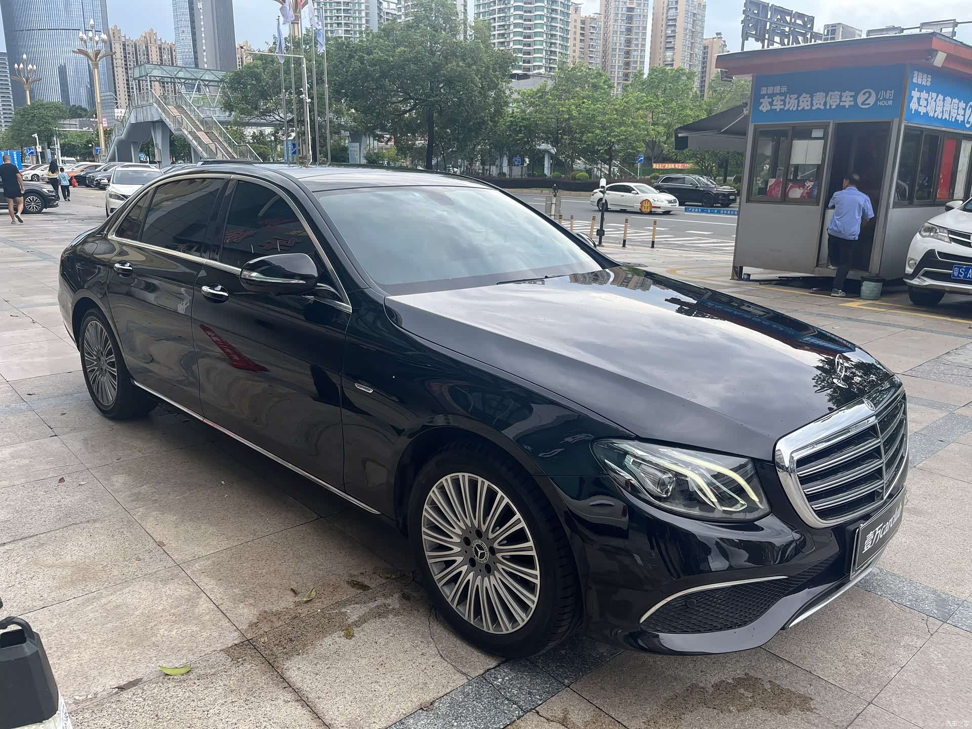 Mercedes-Benz E-Class, 2020 3