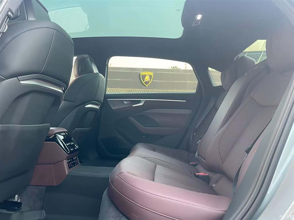 Audi A6L, 2026 9