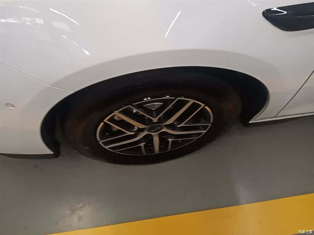 BYD Seal, 2025 23