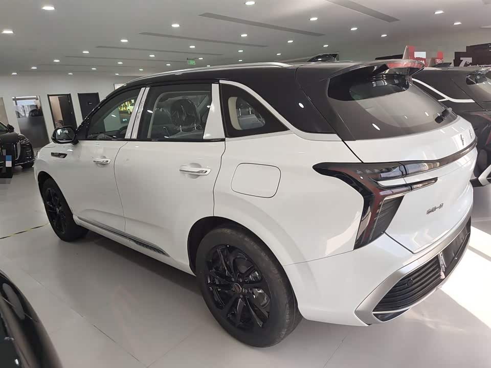 Hongqi HS3 PHEV