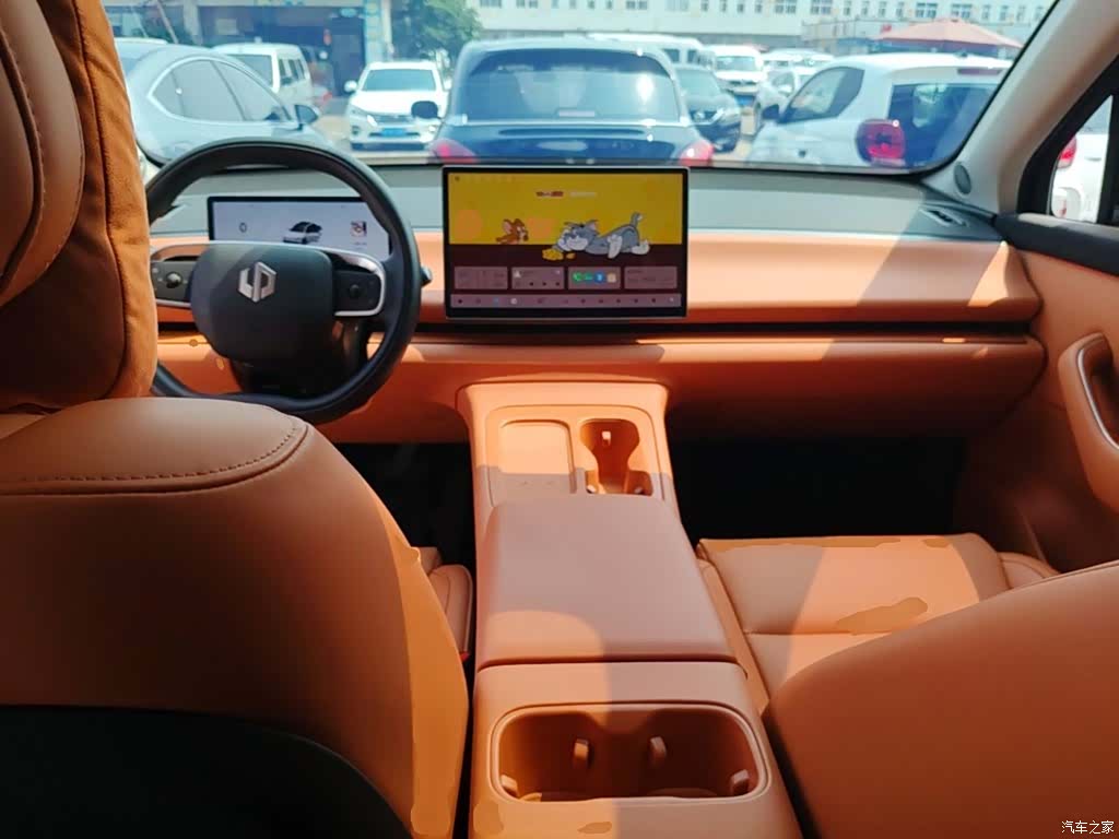 Leapmotor C16, 2024 10