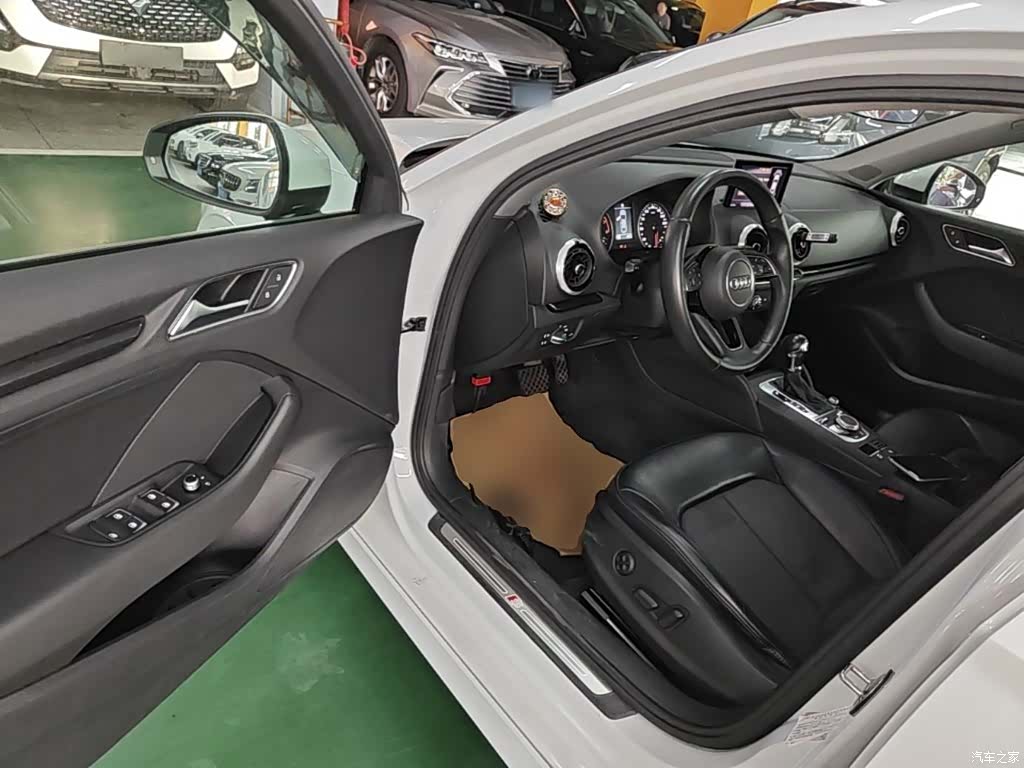 Audi A3, 2018 16