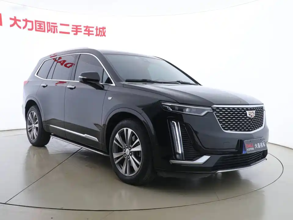 Cadillac XT6