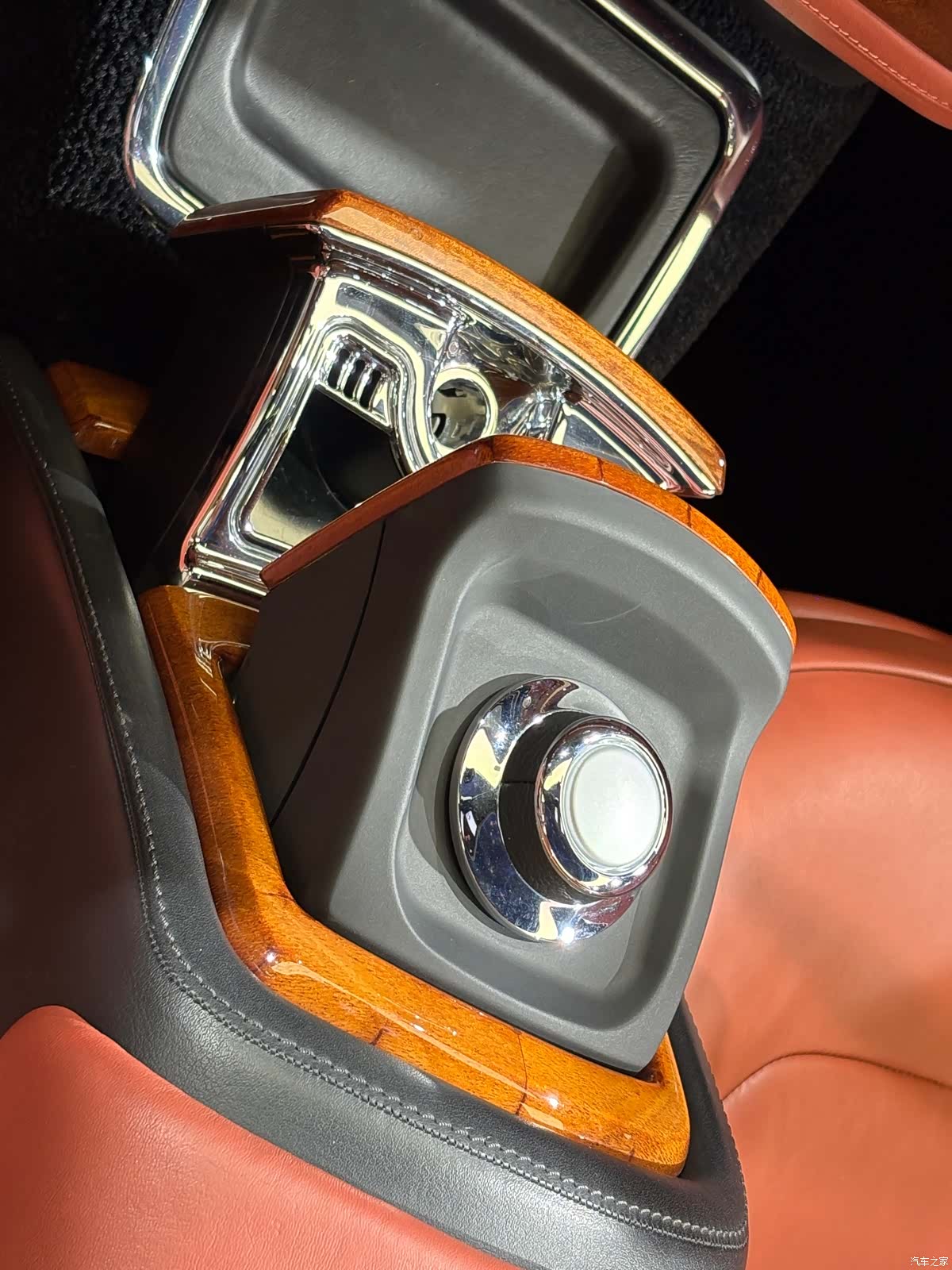 Rolls-Royce Phantom, 2009 31