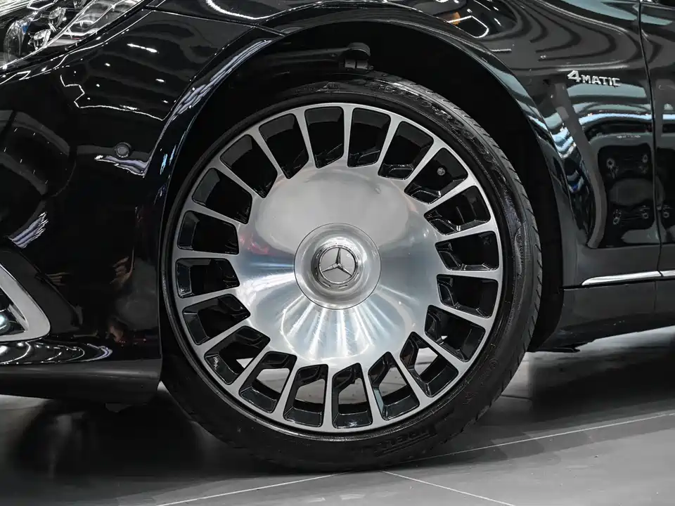 Mercedes-Benz Maybach S-class