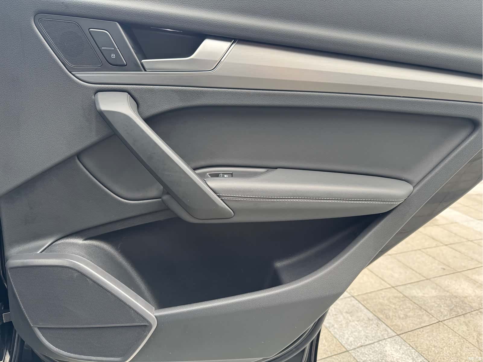 Audi Q5L, 2022 32