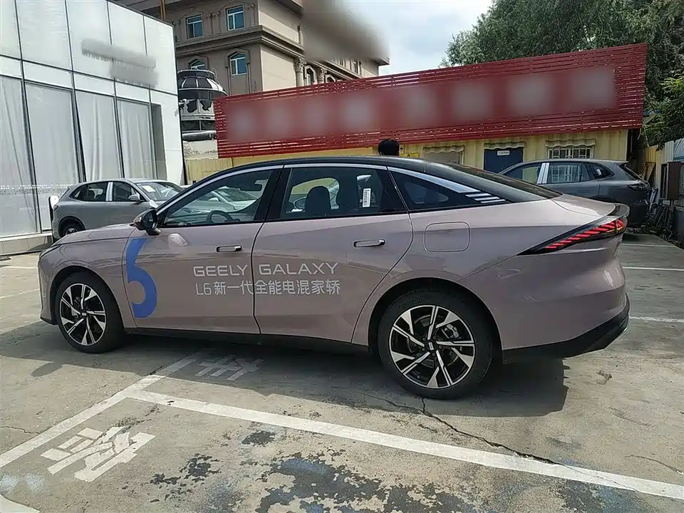 Geely Galaxy Galaxy L6