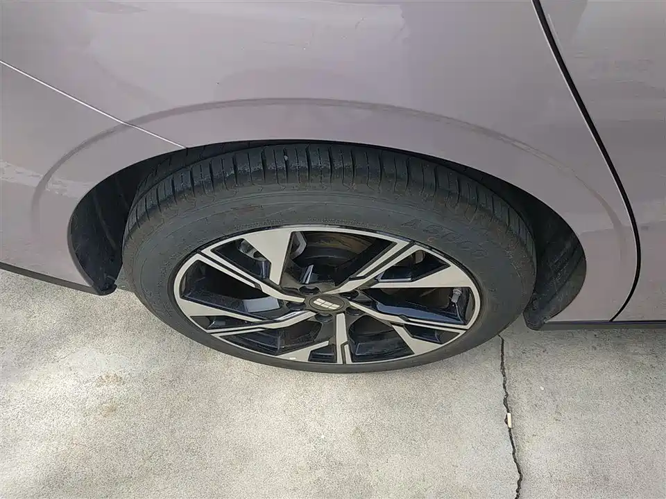 Geely Galaxy Galaxy L6