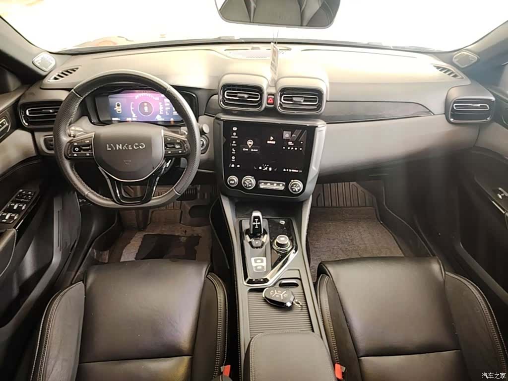 Lynk & Co 02, 2021 10