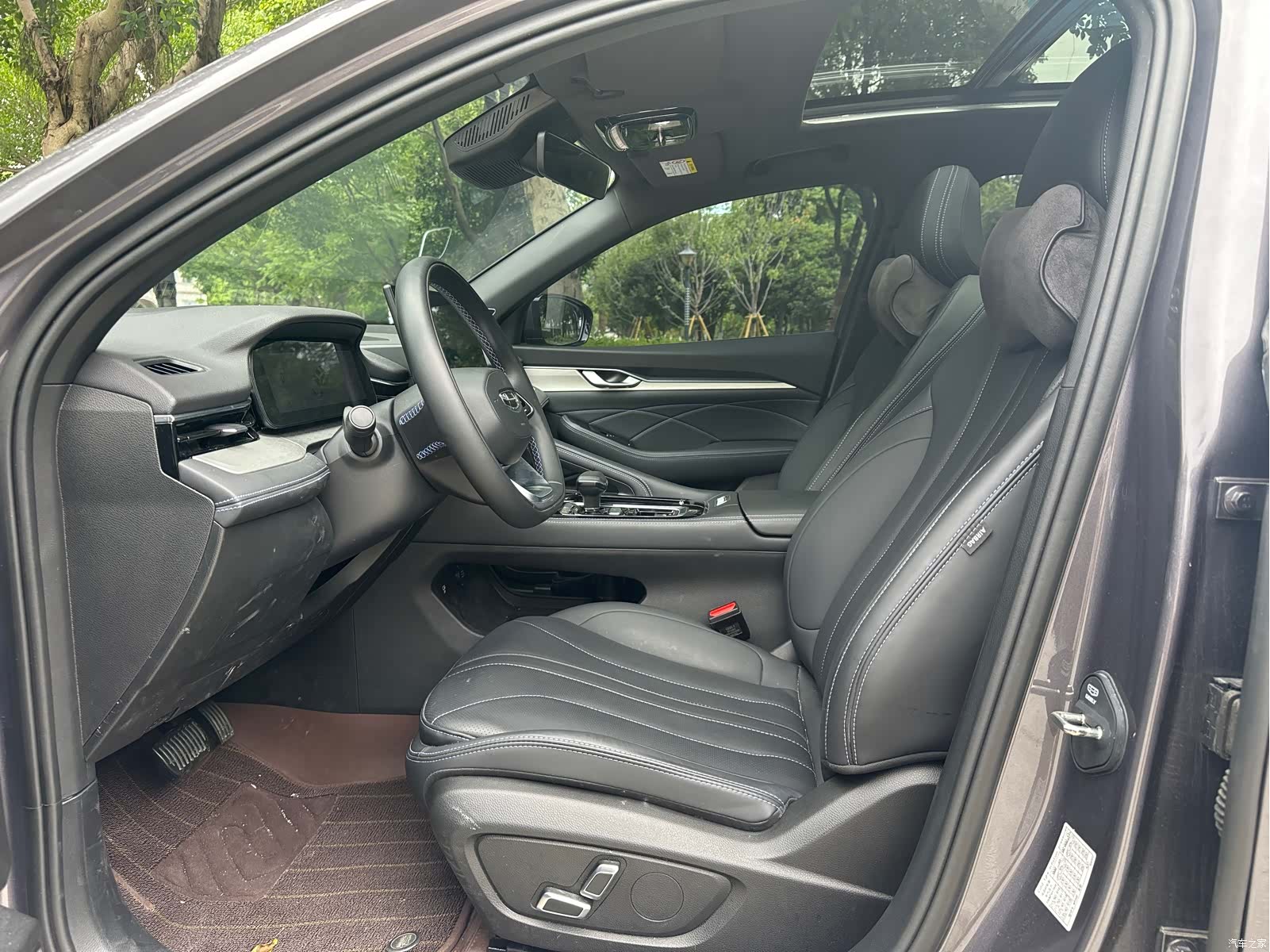 Geely Preface, 2026 21