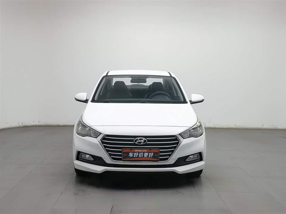 Hyundai Accept