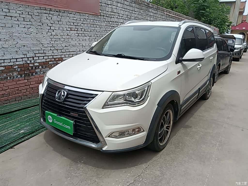 BAIC M60, 2019 2