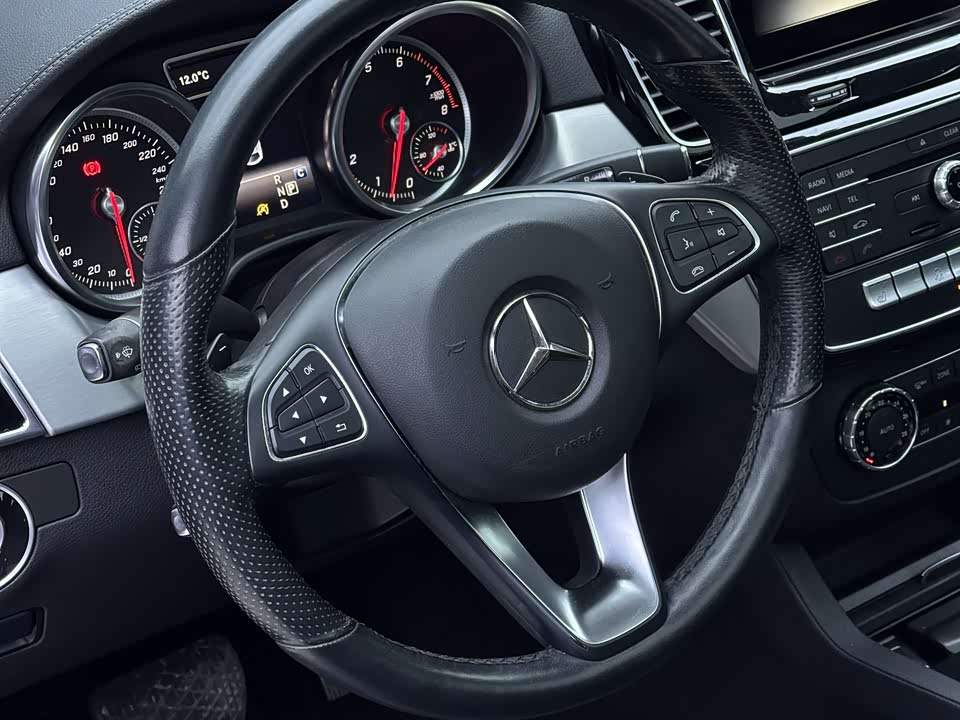 Mercedes-Benz GLE coupe