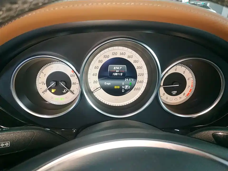 Mercedes-Benz CLS Mercedes-Benz CLS