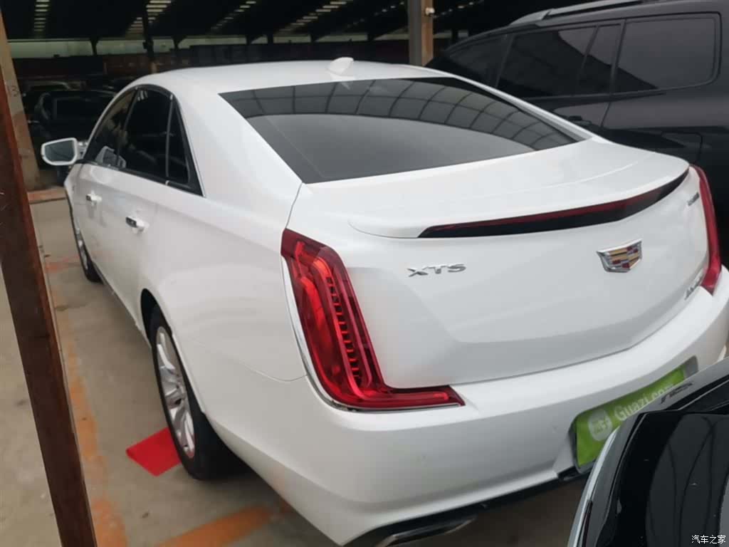 Cadillac XTS, 2018 все фото