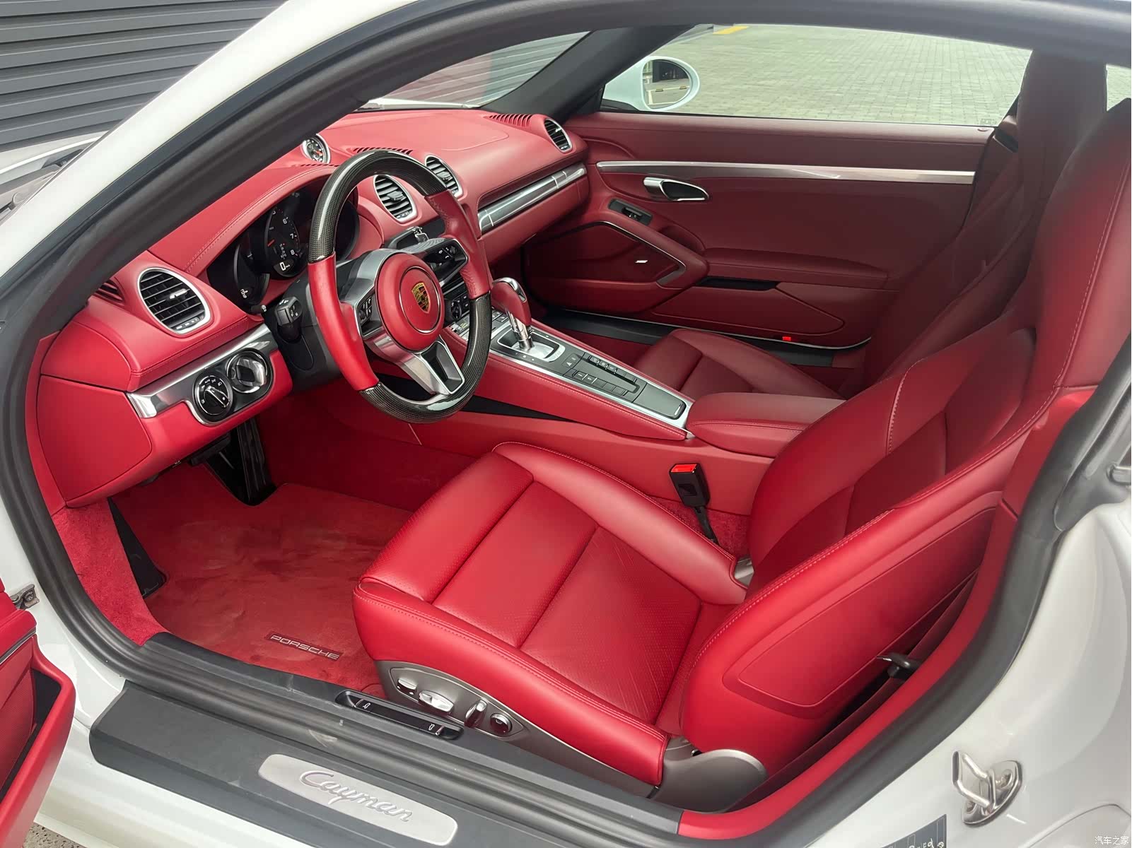 Porsche Cayman, 2022 6