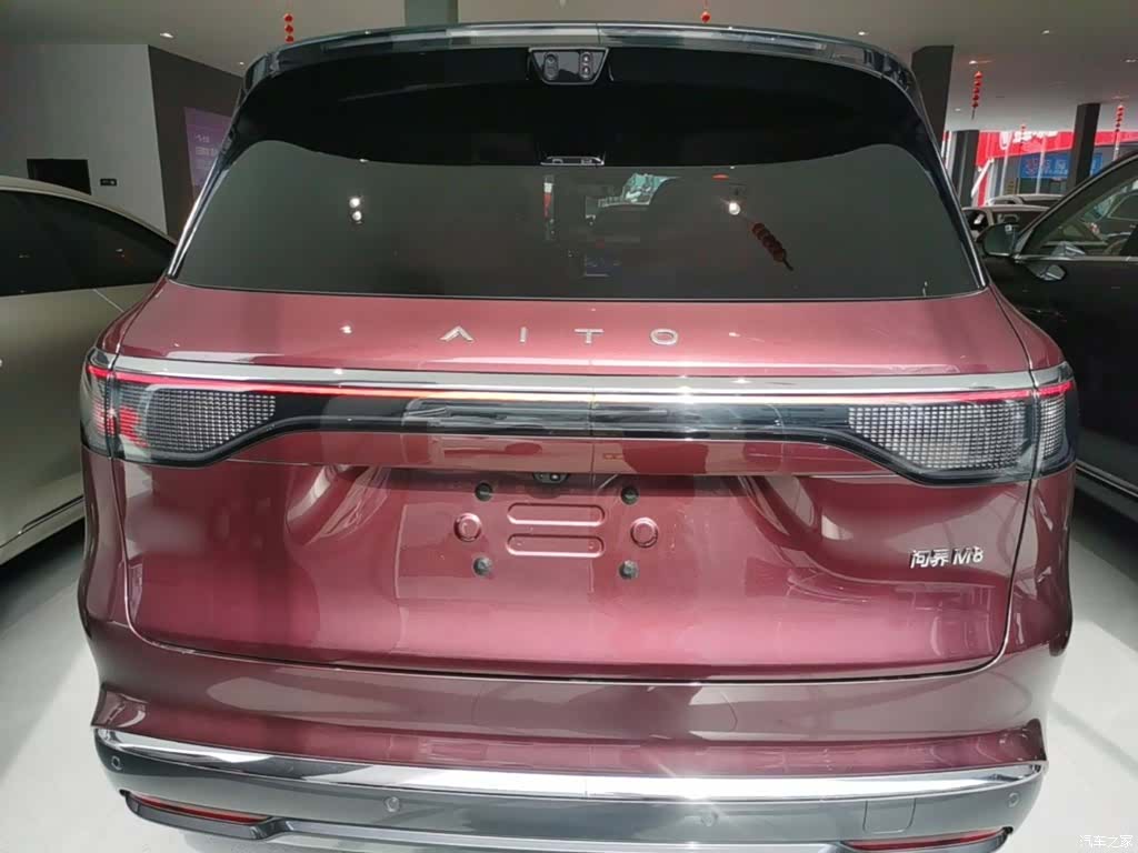 AITO M8, 2025 4