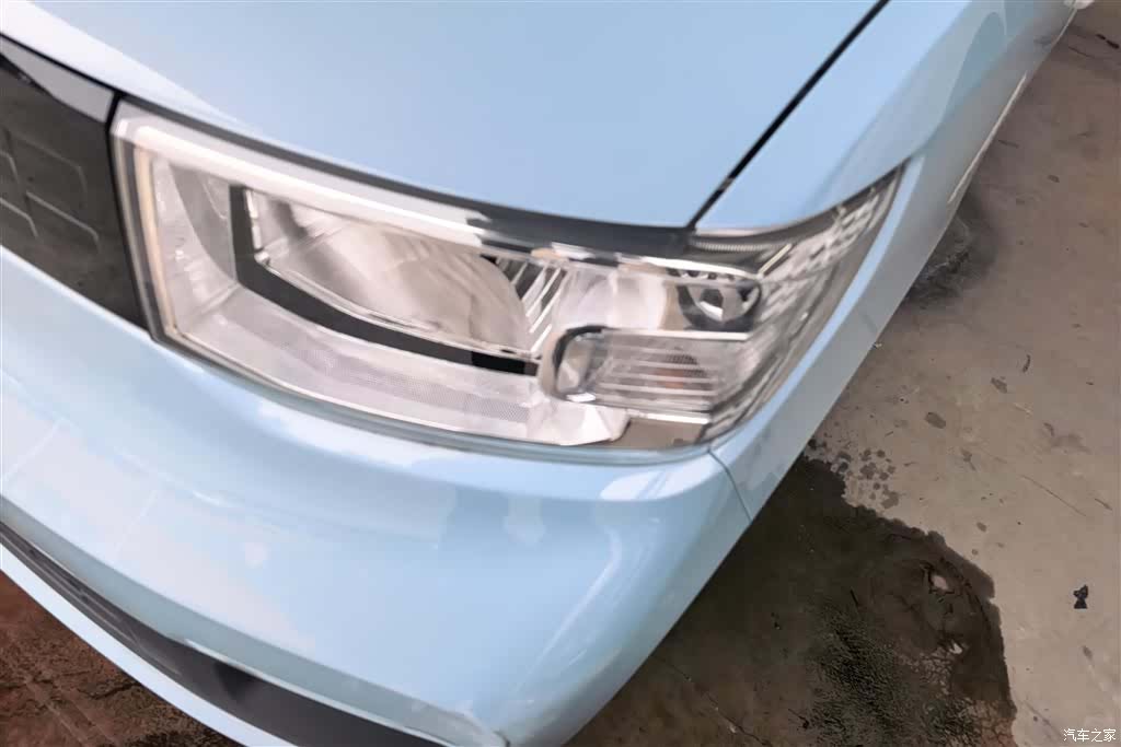 Wuling MINIEV, 2021 все фото