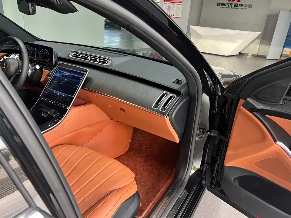 Mercedes-Benz S-class Mercedes-Benz S-class