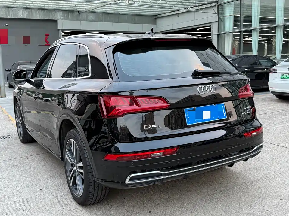 Audi Q5L Audi Q5L