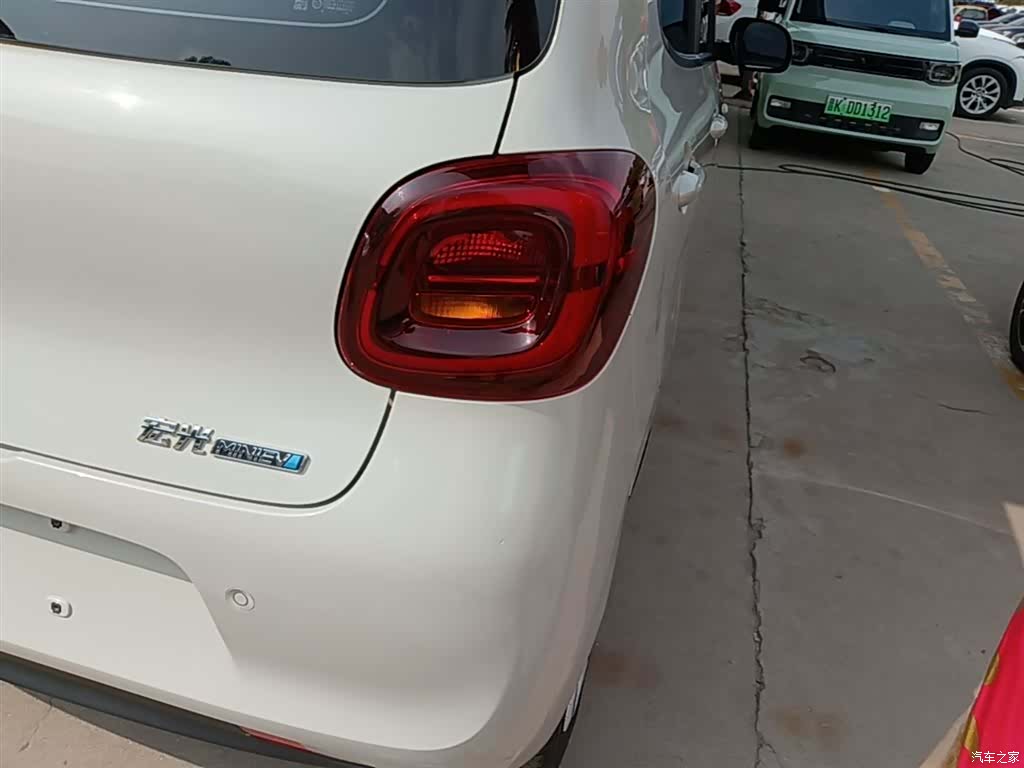 Wuling MINIEV, 2025 8