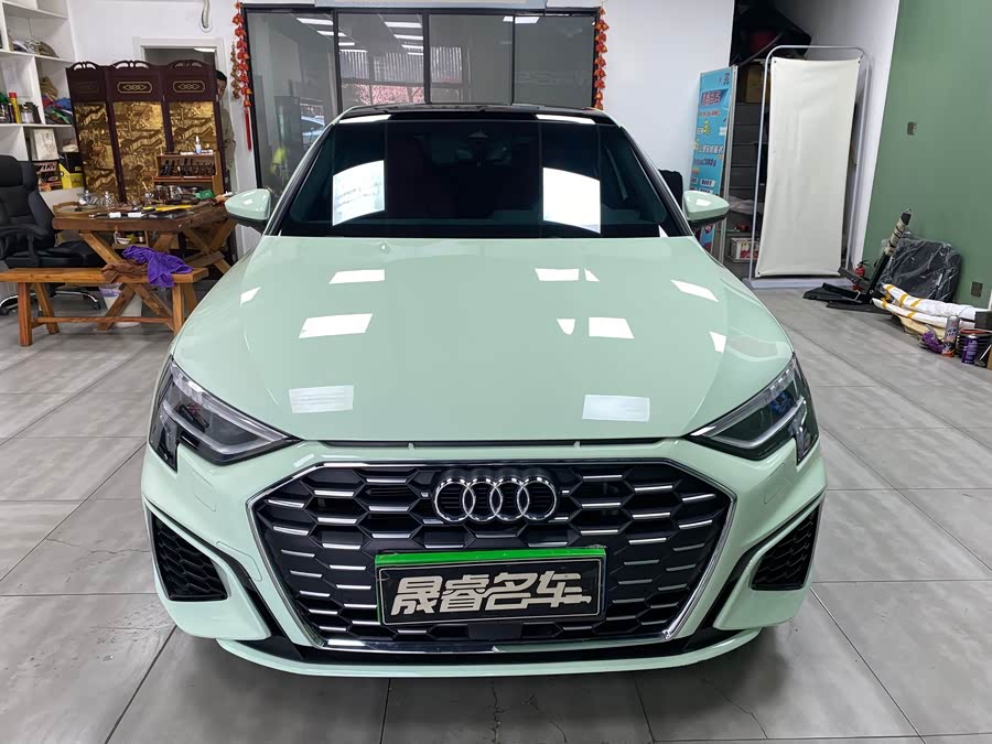 Audi A3 2023, фото 2
