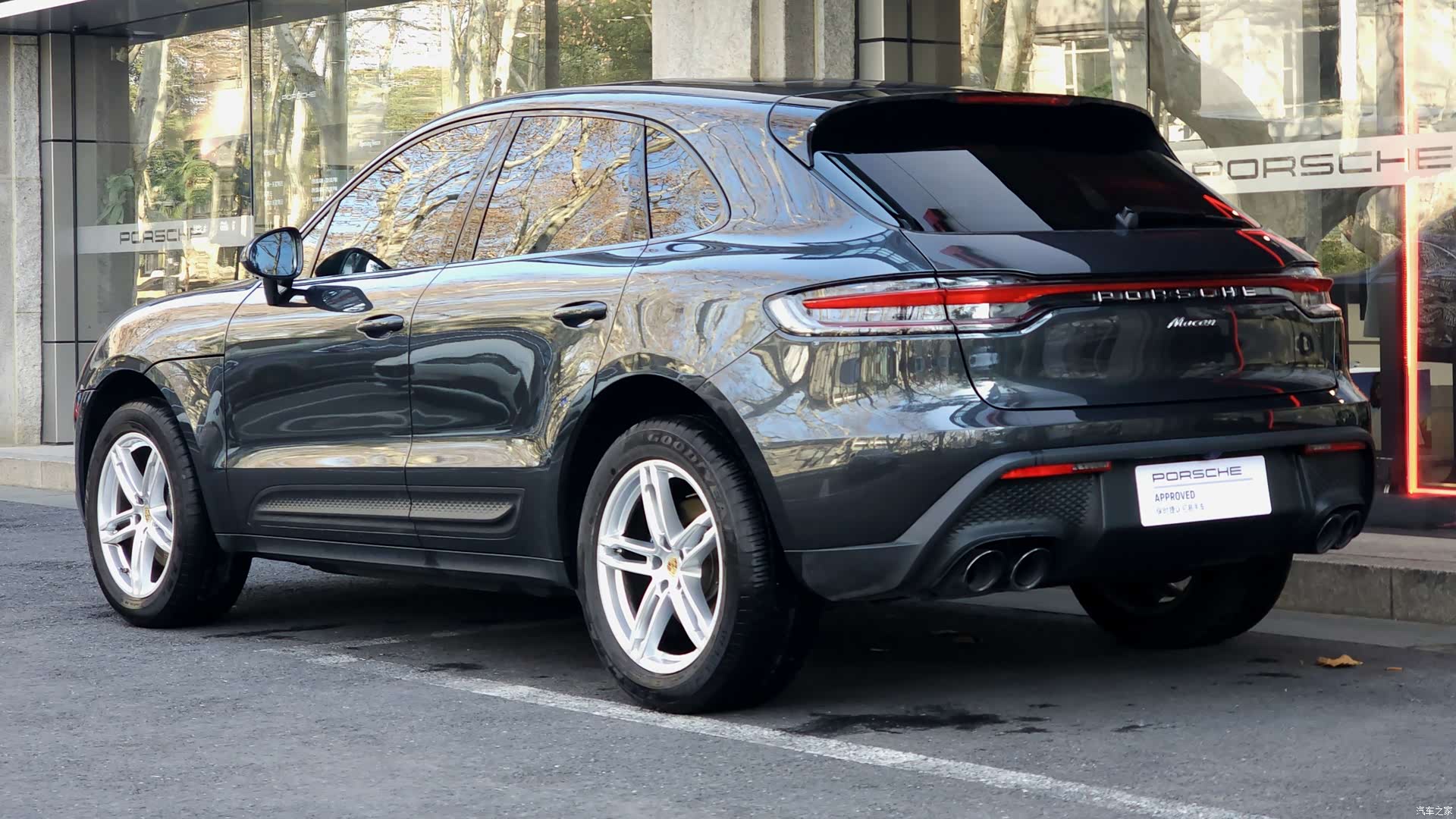 Porsche Macan, 2024 4